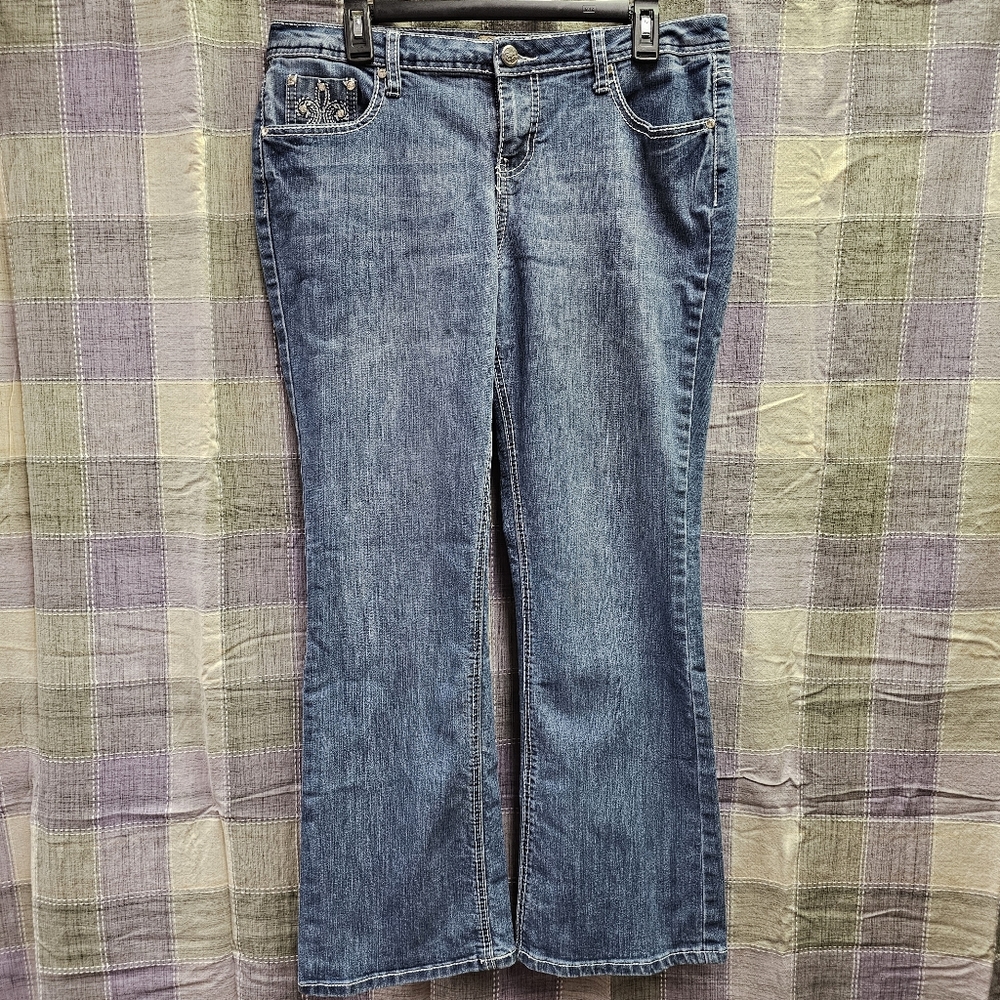 Earl Jeans * Women's Size 12P * Blue Denim Bootcut * Rhinestone * Light Wash